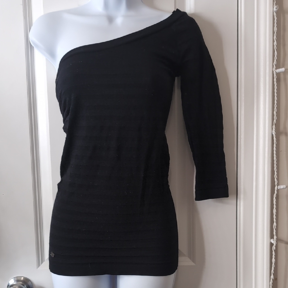 G by Guess Black Top with Subtle Detailing